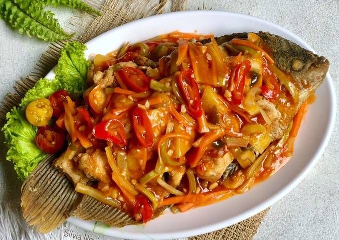 ikan asam manis