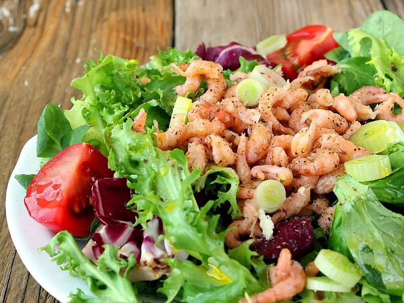 Nordseekrabbensalat: